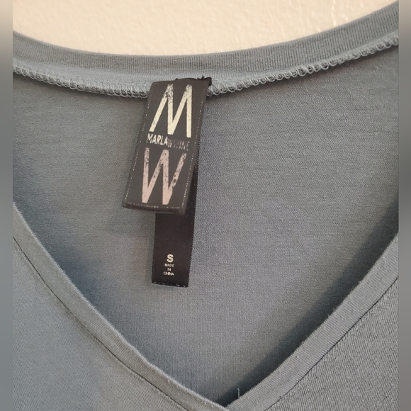 Grey blouse - Picture 2 of 4